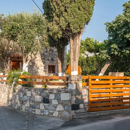 Villa Pirgali Stone House Ampavris Exterior foto